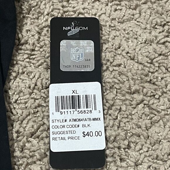 Tampa Bay Buccaneers Shirt Mens XL Black NFL Double Sided Modern Logo NEW - Picture 6 of 9